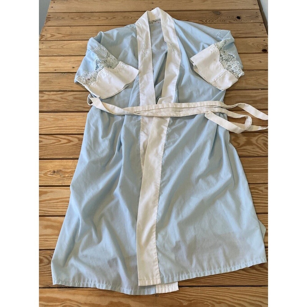 Vintage Chance Encounters Lace Detail Robe Size Medium Women’s Blue